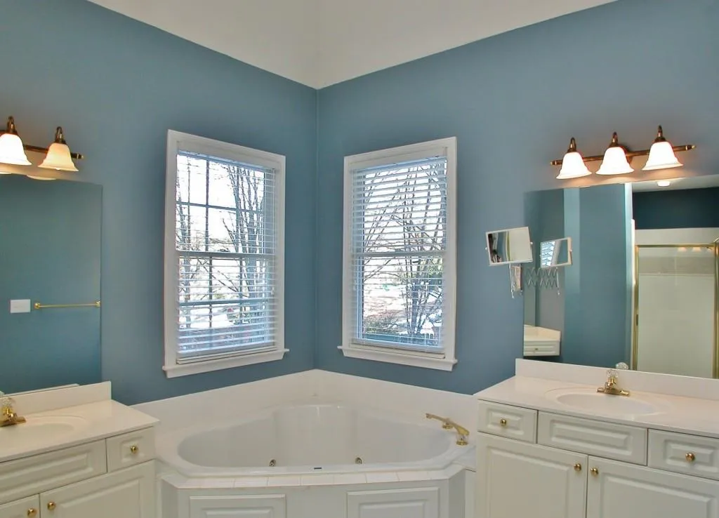 500 Pearl Cove Court, Sandy Springs, Georgia 30350, 3 Bedrooms Bedrooms, ,2 BathroomsBathrooms,Residential,Sold,500 Pearl Cove Court,5938374