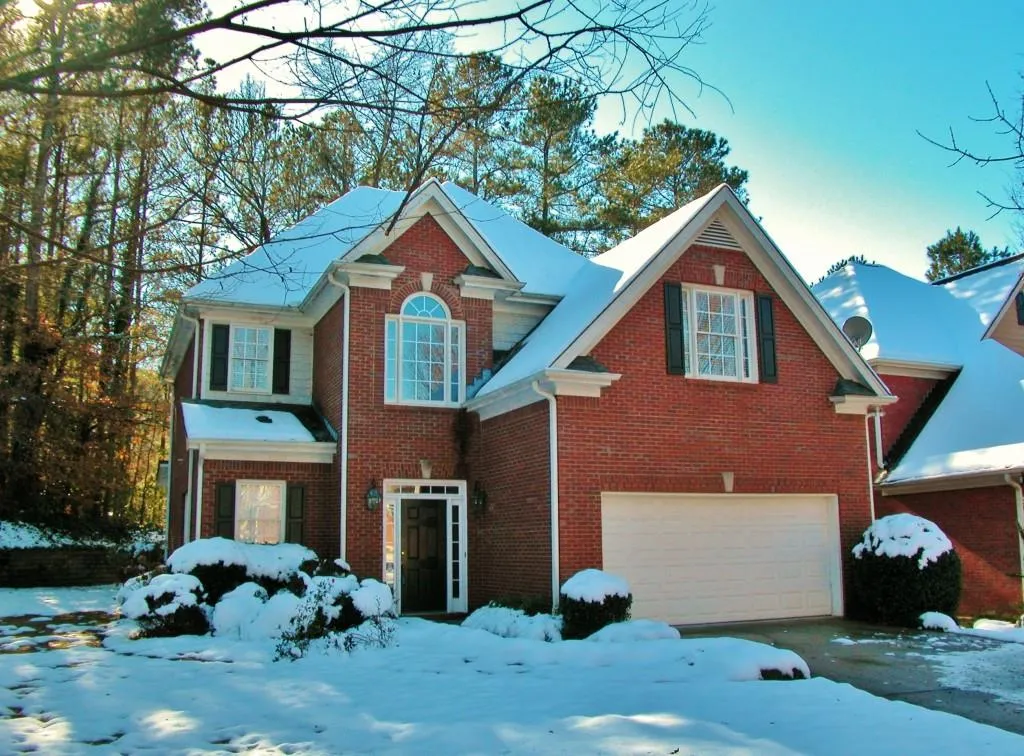 500 Pearl Cove Court, Sandy Springs, Georgia 30350, 3 Bedrooms Bedrooms, ,2 BathroomsBathrooms,Residential,Sold,500 Pearl Cove Court,5938374