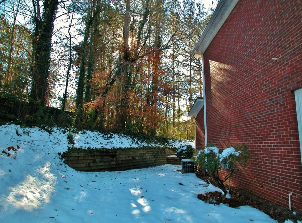 500 Pearl Cove Court, Sandy Springs, Georgia 30350, 3 Bedrooms Bedrooms, ,2 BathroomsBathrooms,Residential,Sold,500 Pearl Cove Court,5938374