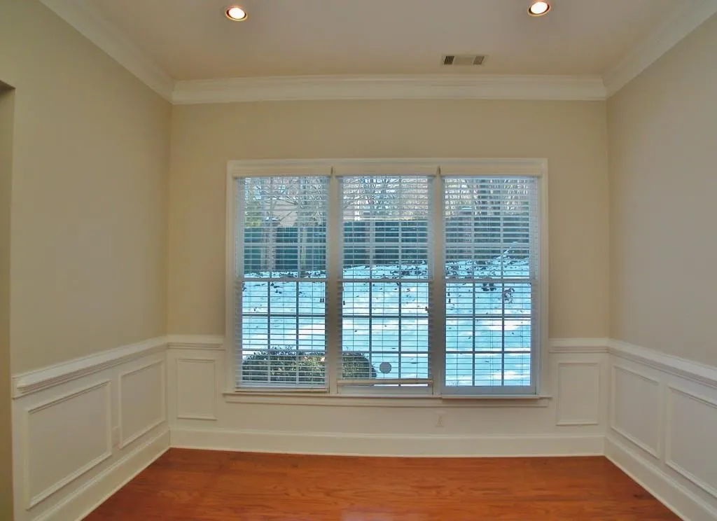 500 Pearl Cove Court, Sandy Springs, Georgia 30350, 3 Bedrooms Bedrooms, ,2 BathroomsBathrooms,Residential,Sold,500 Pearl Cove Court,5938374