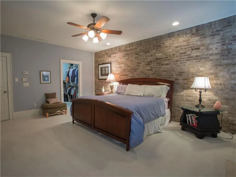 5512 Glenridge Drive Unit H, Sandy Springs, Georgia 30342, 4 Bedrooms Bedrooms, ,4 BathroomsBathrooms,Residential,Sold,5512 Glenridge Drive Unit H,5741782