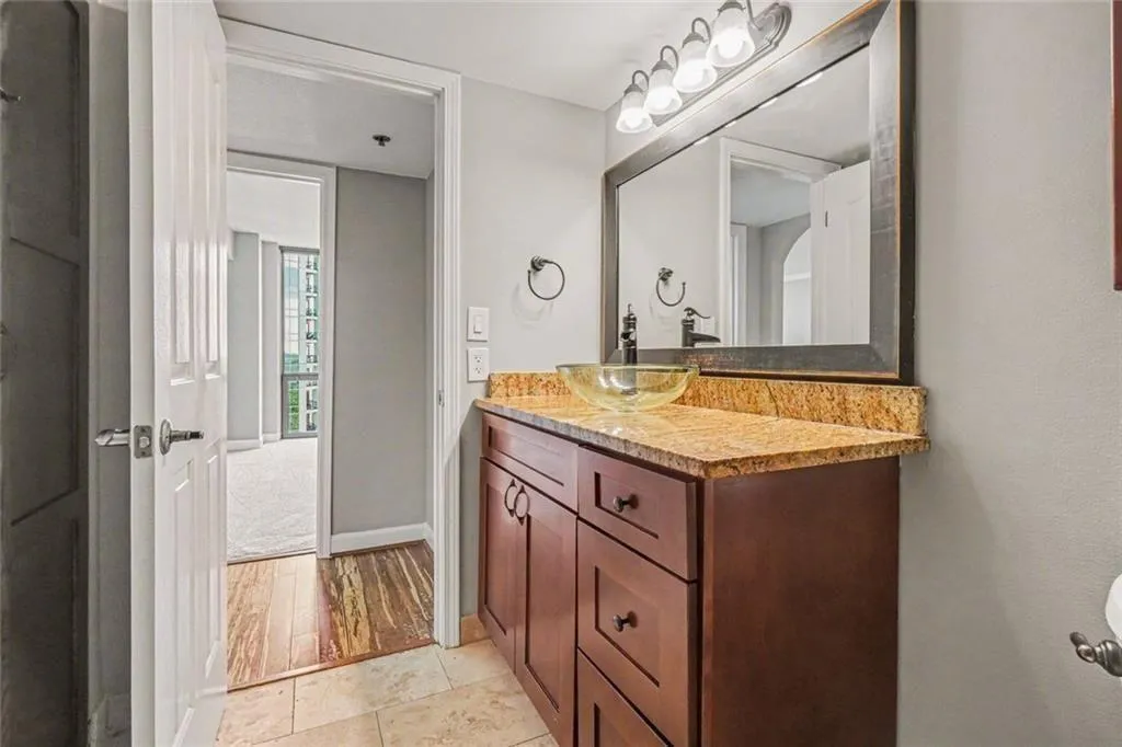 2870 Pharr Court Nw Unit 1806, Atlanta, Georgia 30305, 2 Bedrooms Bedrooms, 0 ,2 BathroomsBathrooms,Residential,For Sale,2870 Pharr Court Nw Unit 1806,7721814