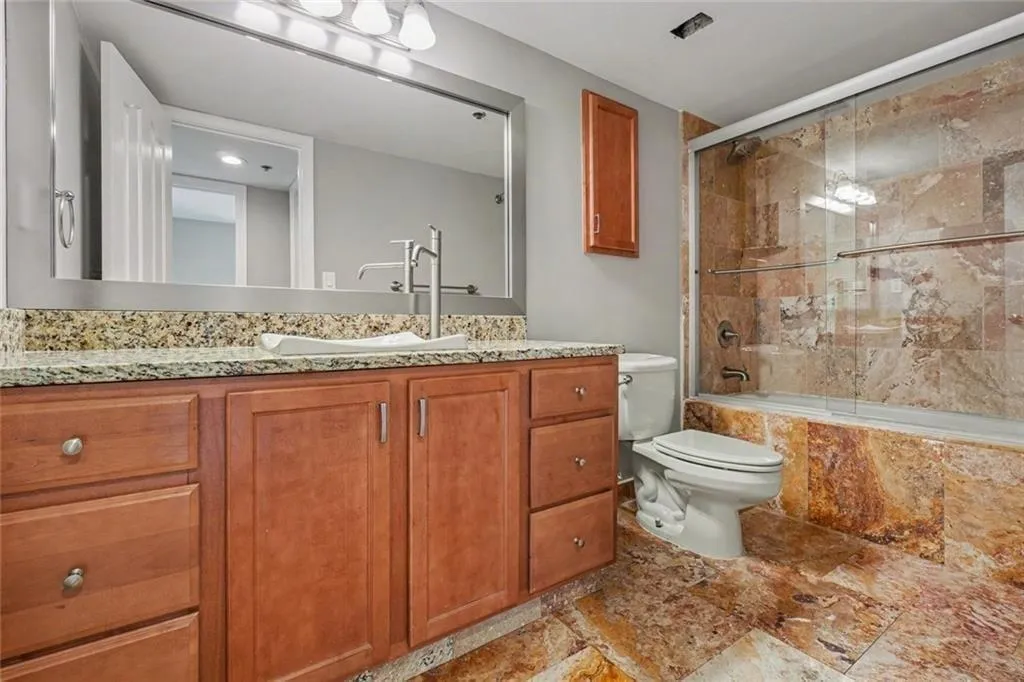 2870 Pharr Court Nw Unit 1806, Atlanta, Georgia 30305, 2 Bedrooms Bedrooms, 0 ,2 BathroomsBathrooms,Residential,For Sale,2870 Pharr Court Nw Unit 1806,7721814
