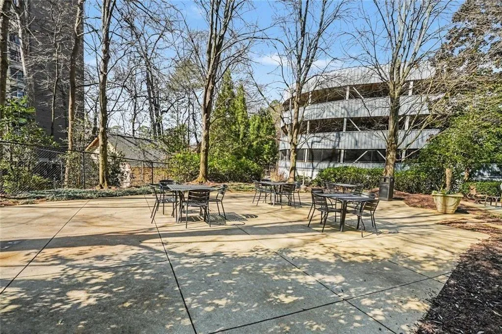 2870 Pharr Court Nw Unit 1806, Atlanta, Georgia 30305, 2 Bedrooms Bedrooms, 0 ,2 BathroomsBathrooms,Residential,For Sale,2870 Pharr Court Nw Unit 1806,7721814
