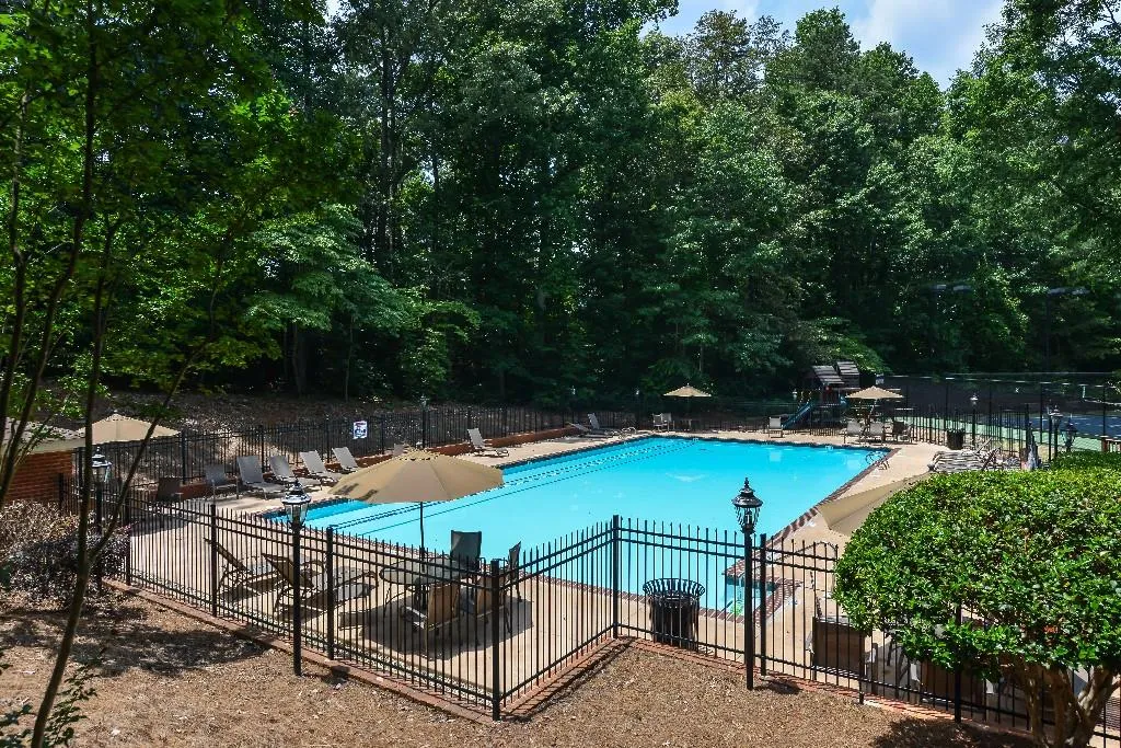85 Wing Mill Road, Sandy Springs, Georgia 30350, 5 Bedrooms Bedrooms, ,4 BathroomsBathrooms,Residential,Sold,85 Wing Mill Road,5557385