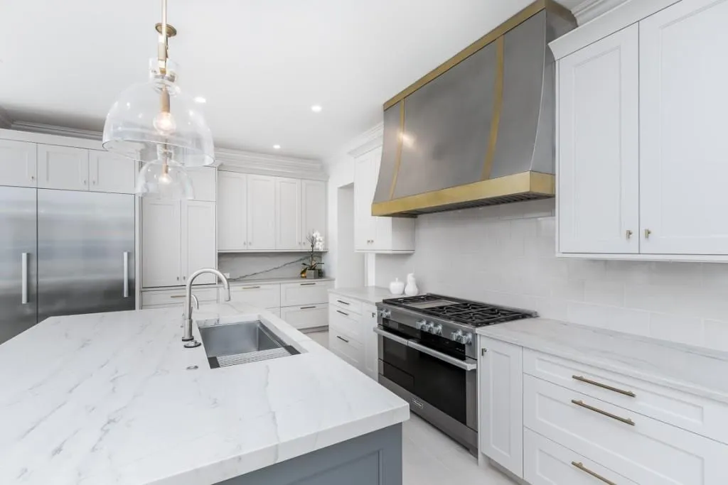 555 Chestnut Rose Lane, Sandy Springs, Georgia 30327, 7 Bedrooms Bedrooms, ,6 BathroomsBathrooms,Residential,Sold,555 Chestnut Rose Lane,6938859