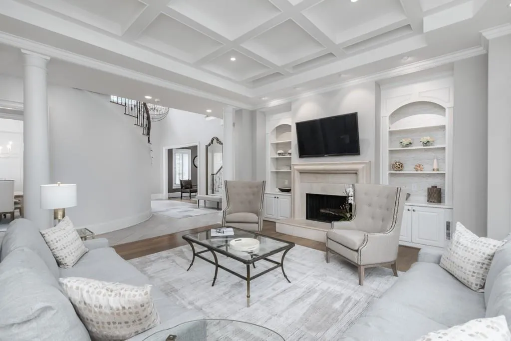 555 Chestnut Rose Lane, Sandy Springs, Georgia 30327, 7 Bedrooms Bedrooms, ,6 BathroomsBathrooms,Residential,Sold,555 Chestnut Rose Lane,6938859