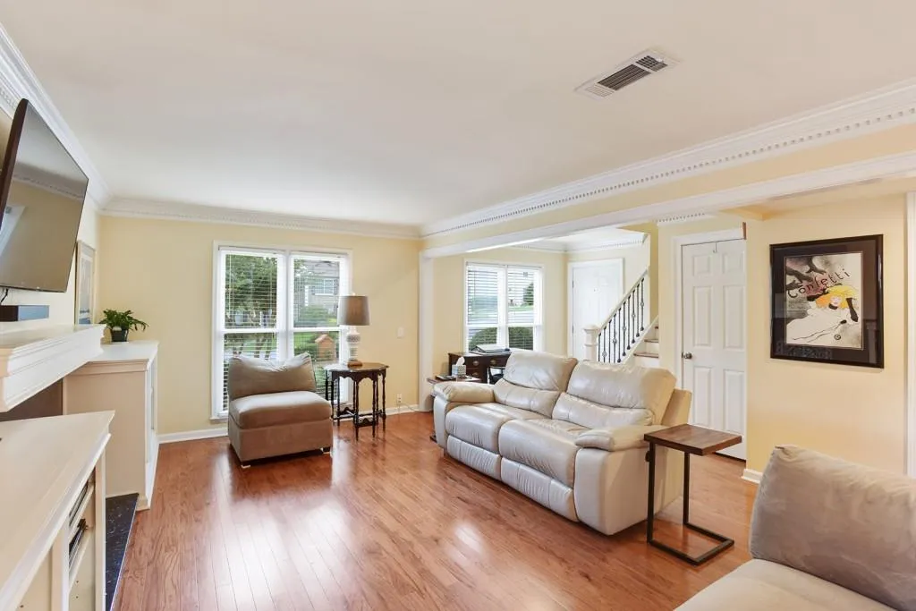 8900 Carroll Manor Drive, Sandy Springs, Georgia 30350, 3 Bedrooms Bedrooms, ,2 BathroomsBathrooms,Residential,Sold,8900 Carroll Manor Drive,5863327