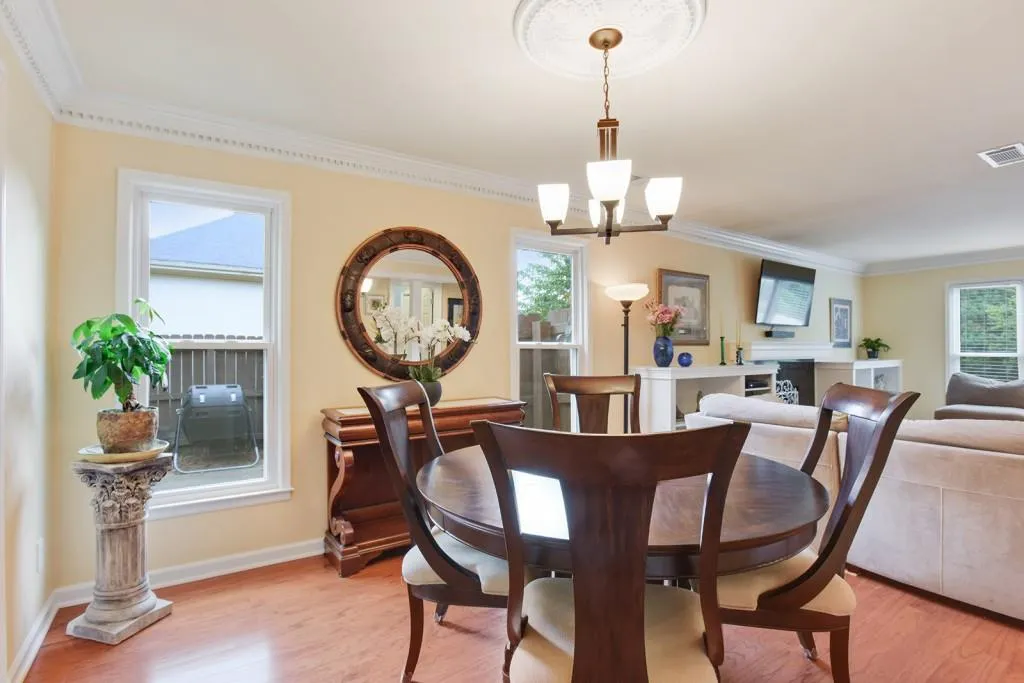 8900 Carroll Manor Drive, Sandy Springs, Georgia 30350, 3 Bedrooms Bedrooms, ,2 BathroomsBathrooms,Residential,Sold,8900 Carroll Manor Drive,5863327