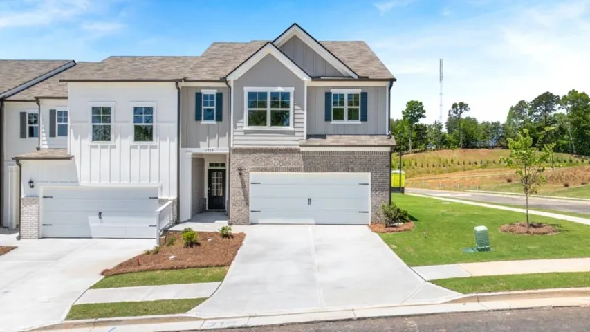 1825 Meadow Green Circle, Gainesville, Georgia 30501