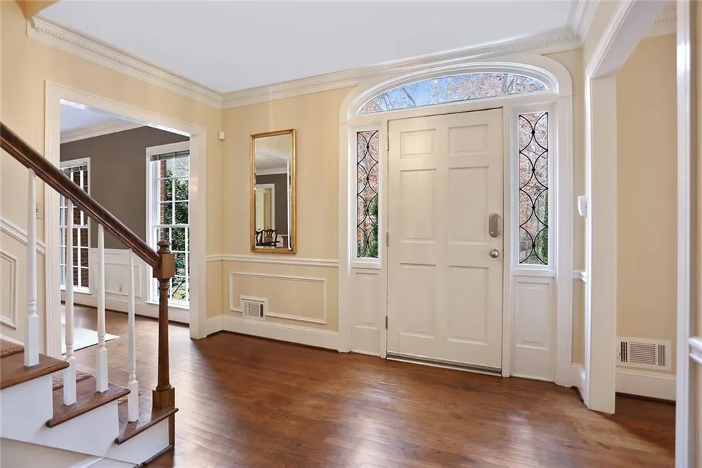 6440 River Chase Circle, Sandy Springs, Georgia 30328, 4 Bedrooms Bedrooms, ,3 BathroomsBathrooms,Residential,Sold,6440 River Chase Circle,5939466