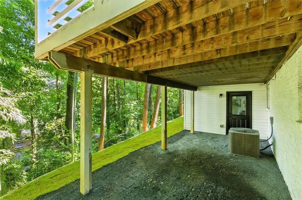 130 Bonnie Lane Ne, Atlanta, Georgia 30328, 5 Bedrooms Bedrooms, ,4 BathroomsBathrooms,Residential,For Sale,130 Bonnie Lane Ne,7622782