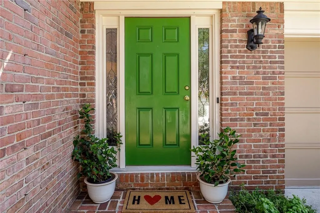 7420 Talbot Colony, Sandy Springs, Georgia 30328, 3 Bedrooms Bedrooms, ,2 BathroomsBathrooms,Residential,Sold,7420 Talbot Colony,6761969