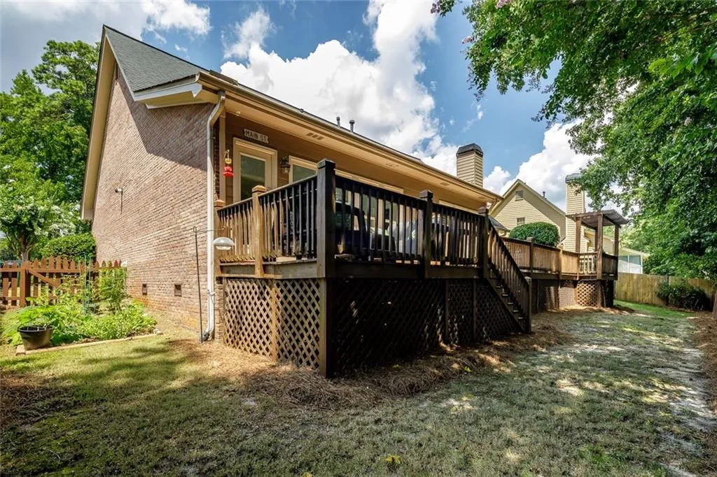 7420 Talbot Colony, Sandy Springs, Georgia 30328, 3 Bedrooms Bedrooms, ,2 BathroomsBathrooms,Residential,Sold,7420 Talbot Colony,6761969