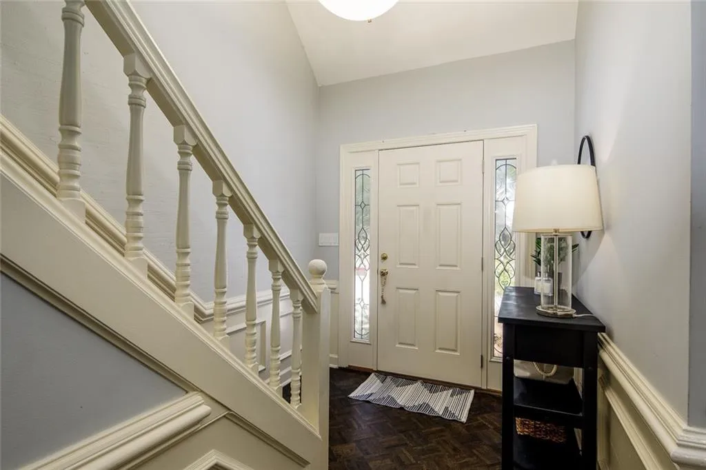 7420 Talbot Colony, Sandy Springs, Georgia 30328, 3 Bedrooms Bedrooms, ,2 BathroomsBathrooms,Residential,Sold,7420 Talbot Colony,6761969