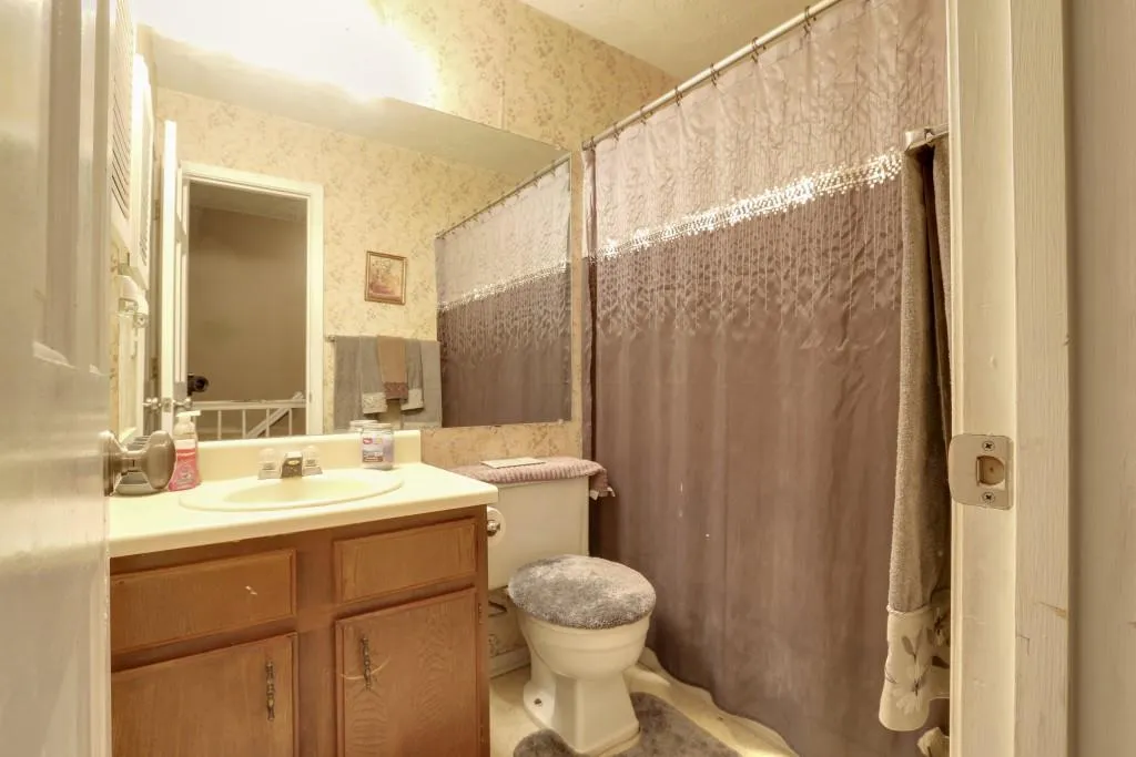 502 Wedgewood Way Unit 502, Sandy Springs, Georgia 30350, 2 Bedrooms Bedrooms, ,2 BathroomsBathrooms,Residential,Sold,502 Wedgewood Way Unit 502,5733492