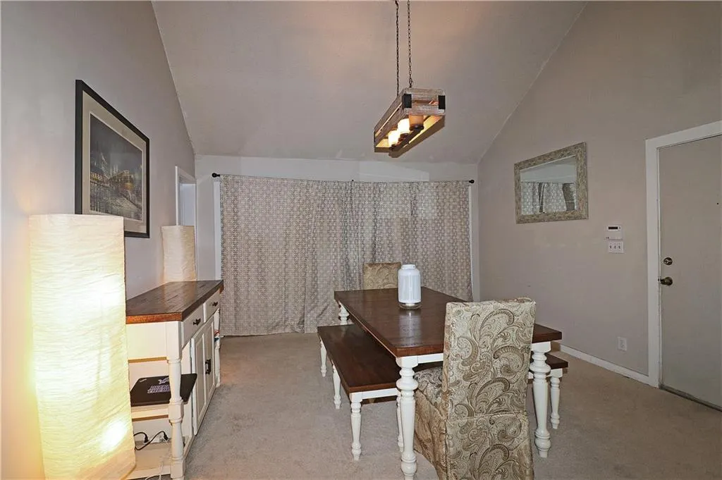 545 Calaveras Drive, Sandy Springs, Georgia 30350, 5 Bedrooms Bedrooms, ,4 BathroomsBathrooms,Residential,Sold,545 Calaveras Drive,6915431