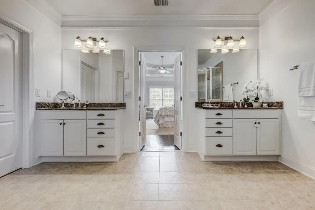 6304 Mount Vernon Oaks Drive, Sandy Springs, Georgia 30328, 5 Bedrooms Bedrooms, ,4 BathroomsBathrooms,Residential,Sold,6304 Mount Vernon Oaks Drive,6753796
