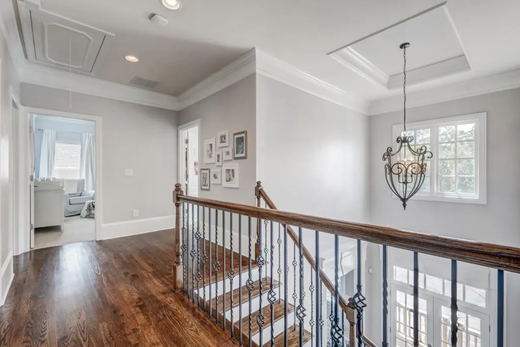 6304 Mount Vernon Oaks Drive, Sandy Springs, Georgia 30328, 5 Bedrooms Bedrooms, ,4 BathroomsBathrooms,Residential,Sold,6304 Mount Vernon Oaks Drive,6753796