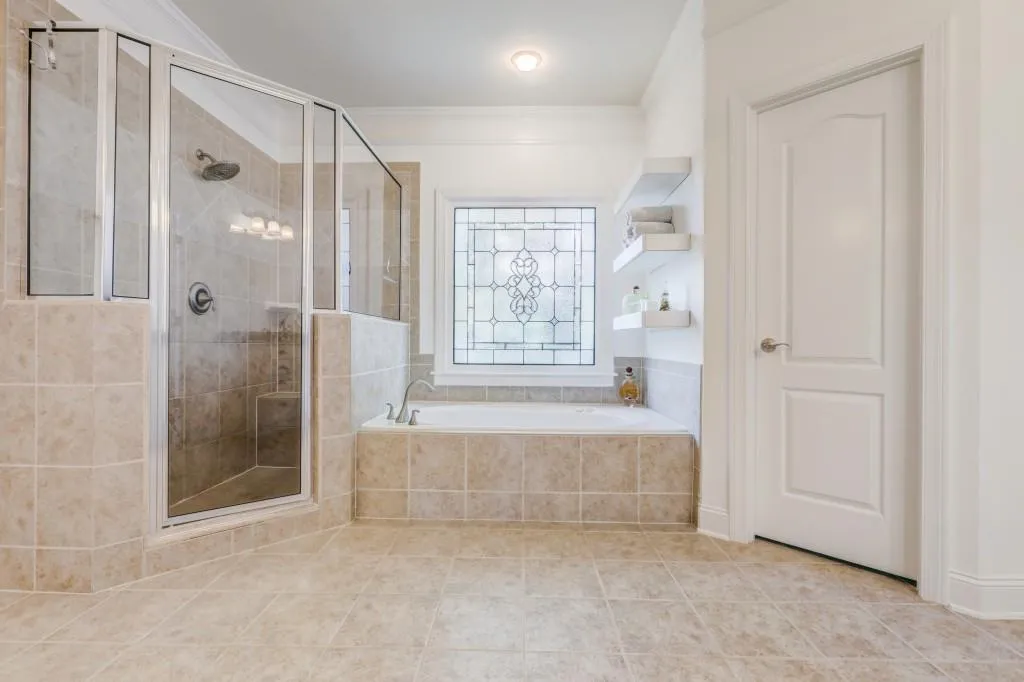 6304 Mount Vernon Oaks Drive, Sandy Springs, Georgia 30328, 5 Bedrooms Bedrooms, ,4 BathroomsBathrooms,Residential,Sold,6304 Mount Vernon Oaks Drive,6753796