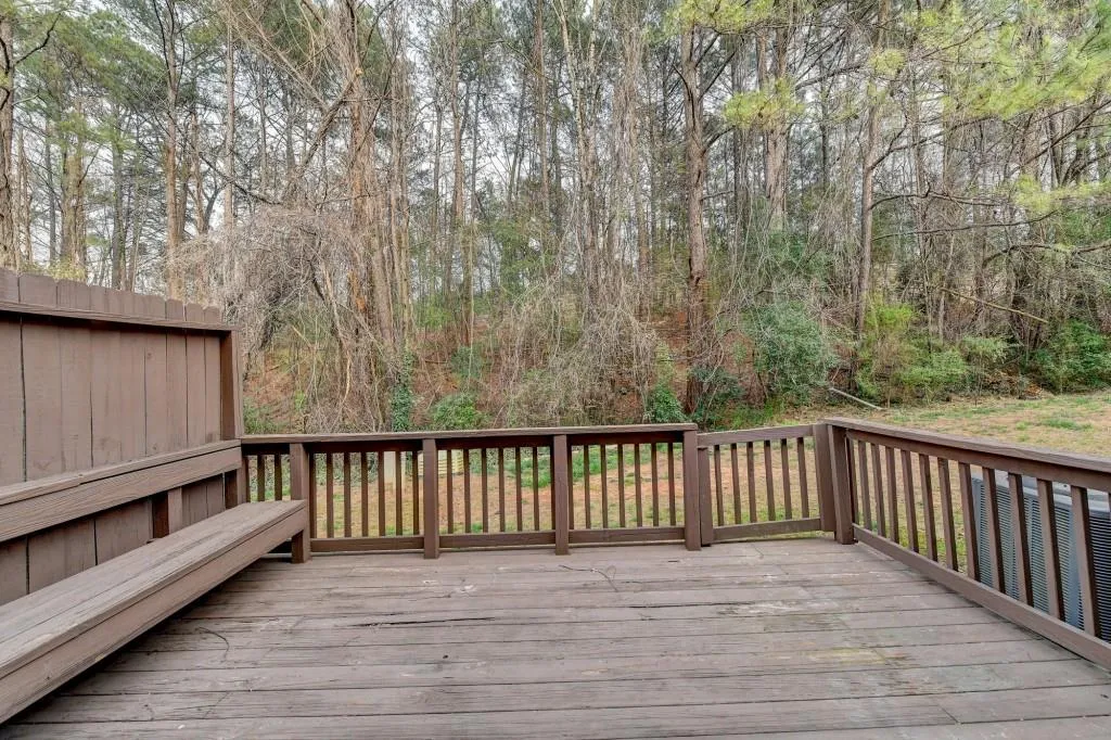 1703 Queen Anne Court, Sandy Springs, Georgia 30350, 2 Bedrooms Bedrooms, ,2 BathroomsBathrooms,Residential,Sold,1703 Queen Anne Court,7020735