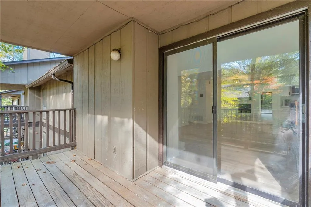 704 River Run Drive, Atlanta, Georgia 30350, 2 Bedrooms Bedrooms, ,2 BathroomsBathrooms,Residential,For Sale,704 River Run Drive,7677029