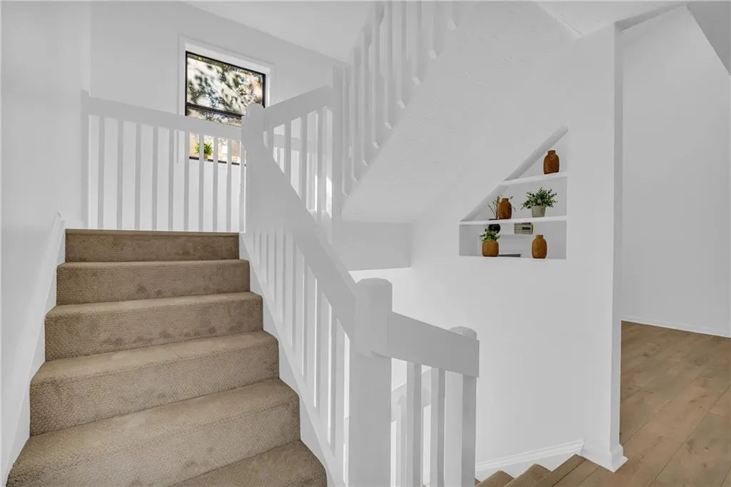 704 River Run Drive, Atlanta, Georgia 30350, 2 Bedrooms Bedrooms, ,2 BathroomsBathrooms,Residential,For Sale,704 River Run Drive,7677029