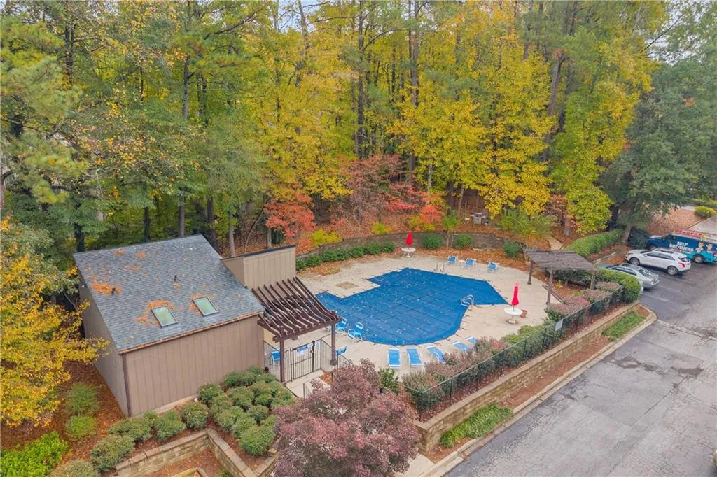 704 River Run Drive, Atlanta, Georgia 30350, 2 Bedrooms Bedrooms, ,2 BathroomsBathrooms,Residential,For Sale,704 River Run Drive,7677029