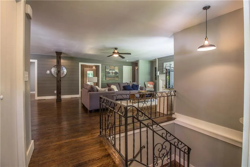 2830 Dale Creek Drive Nw, Atlanta, Georgia 30318, 4 Bedrooms Bedrooms, ,3 BathroomsBathrooms,Residential,Sold,2830 Dale Creek Drive Nw,5878890
