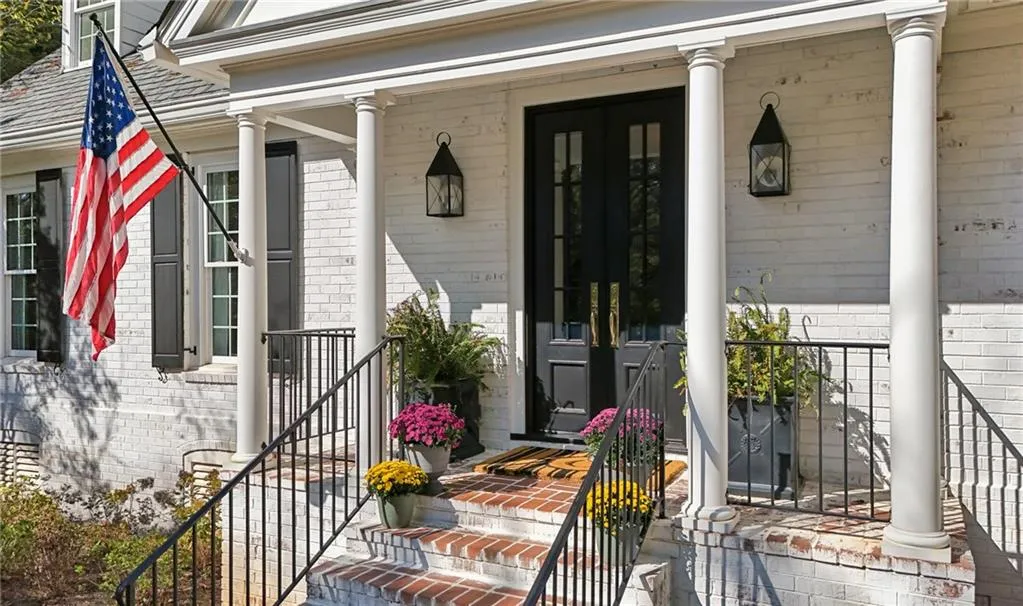 1024 Club Commons Circle Ne, Atlanta, Georgia 30319, 4 Bedrooms Bedrooms, 0 ,4 BathroomsBathrooms,Residential,For Sale,1024 Club Commons Circle Ne,7854233