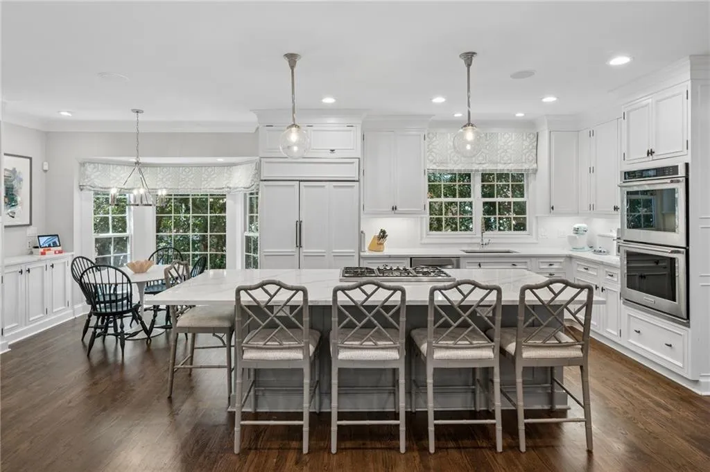 1024 Club Commons Circle Ne, Atlanta, Georgia 30319, 4 Bedrooms Bedrooms, 0 ,4 BathroomsBathrooms,Residential,For Sale,1024 Club Commons Circle Ne,7854233