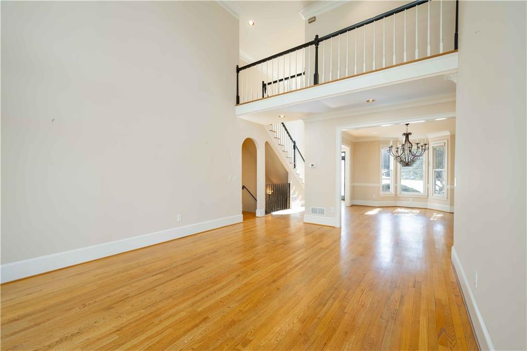735 Orchard Point, Sandy Springs, Georgia 30350, 5 Bedrooms Bedrooms, ,4 BathroomsBathrooms,Residential,Sold,735 Orchard Point,7341727