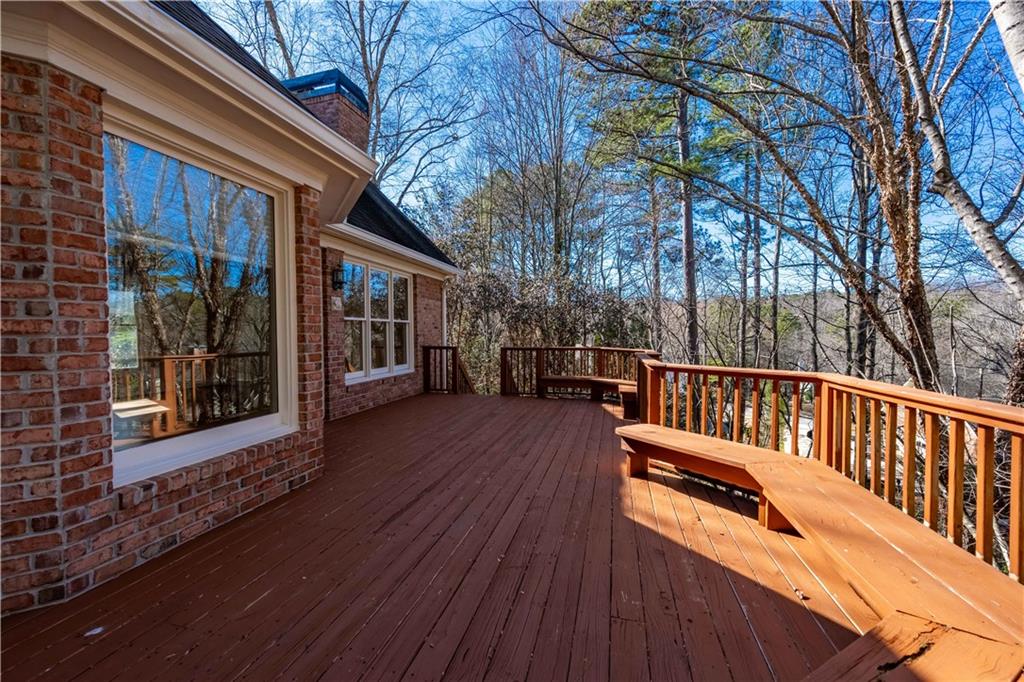 735 Orchard Point, Sandy Springs, Georgia 30350, 5 Bedrooms Bedrooms, ,4 BathroomsBathrooms,Residential,Sold,735 Orchard Point,7341727