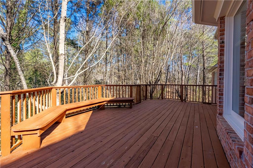735 Orchard Point, Sandy Springs, Georgia 30350, 5 Bedrooms Bedrooms, ,4 BathroomsBathrooms,Residential,Sold,735 Orchard Point,7341727