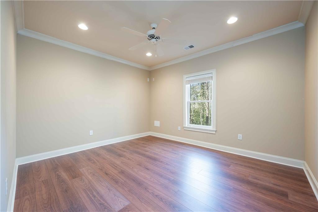 735 Orchard Point, Sandy Springs, Georgia 30350, 5 Bedrooms Bedrooms, ,4 BathroomsBathrooms,Residential,Sold,735 Orchard Point,7341727