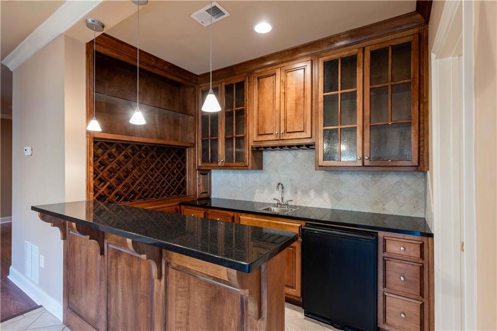 735 Orchard Point, Sandy Springs, Georgia 30350, 5 Bedrooms Bedrooms, ,4 BathroomsBathrooms,Residential,Sold,735 Orchard Point,7341727