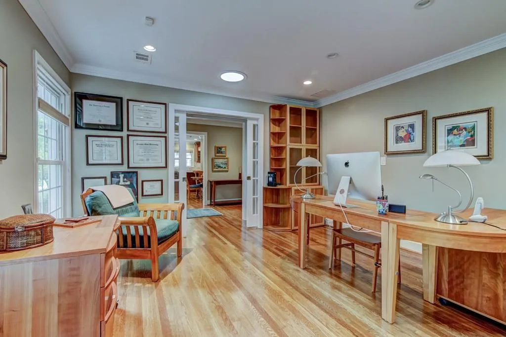 411 Carriage Drive, Sandy Springs, Georgia 30328, 2 Bedrooms Bedrooms, ,2 BathroomsBathrooms,Residential,Sold,411 Carriage Drive,6072328