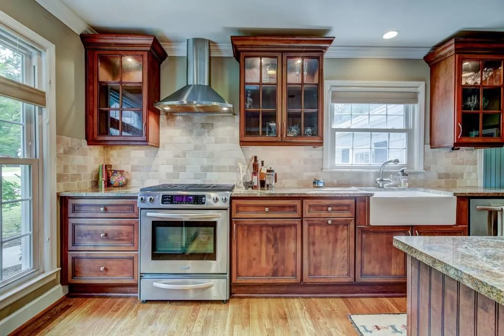 411 Carriage Drive, Sandy Springs, Georgia 30328, 2 Bedrooms Bedrooms, ,2 BathroomsBathrooms,Residential,Sold,411 Carriage Drive,6072328