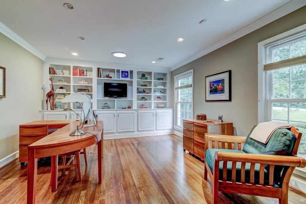 411 Carriage Drive, Sandy Springs, Georgia 30328, 2 Bedrooms Bedrooms, ,2 BathroomsBathrooms,Residential,Sold,411 Carriage Drive,6072328