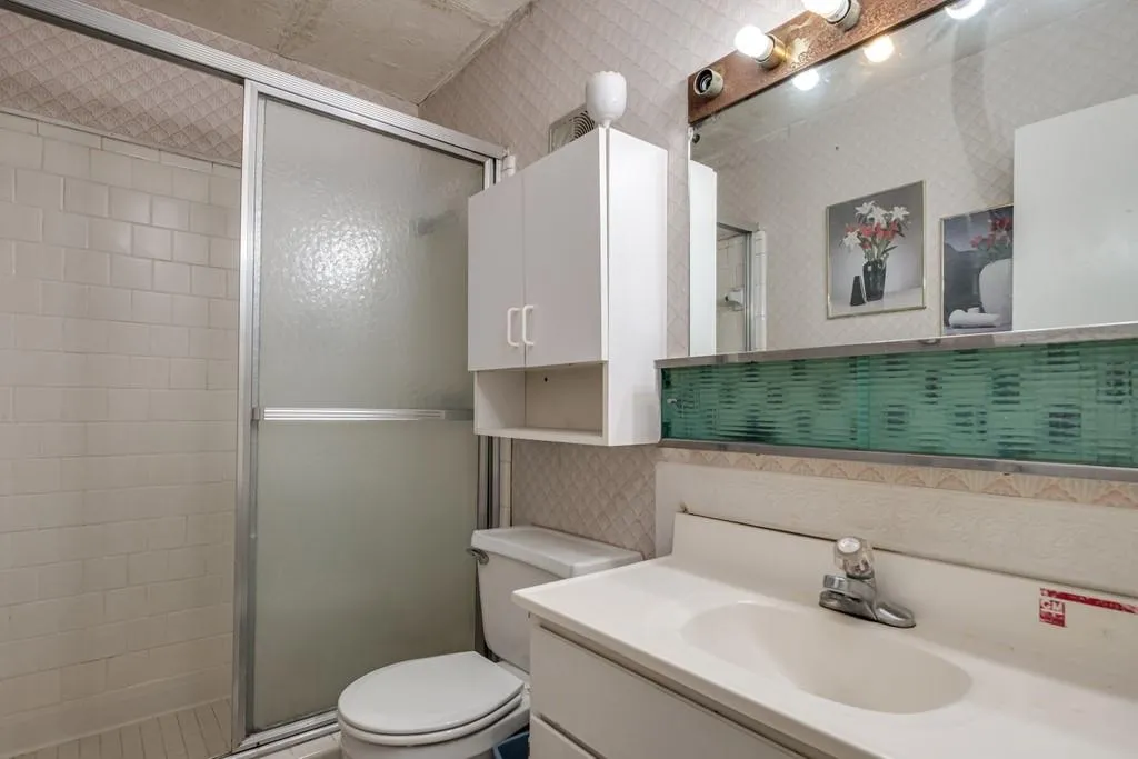 145 Northwood Drive Unit F6, Sandy Springs, Georgia 30342, 2 Bedrooms Bedrooms, ,2 BathroomsBathrooms,Residential,Sold,145 Northwood Drive Unit F6,6836857