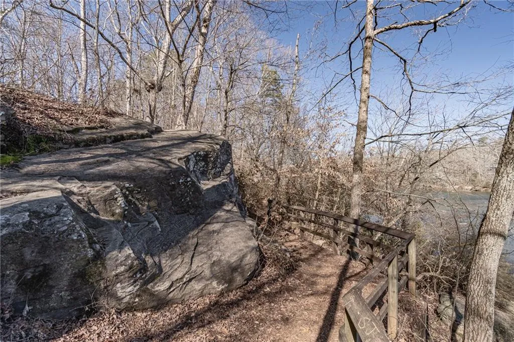 1304 Wedgewood Court, Atlanta, Georgia 30350, 2 Bedrooms Bedrooms, ,2 BathroomsBathrooms,Residential,Sold,1304 Wedgewood Court,7520039