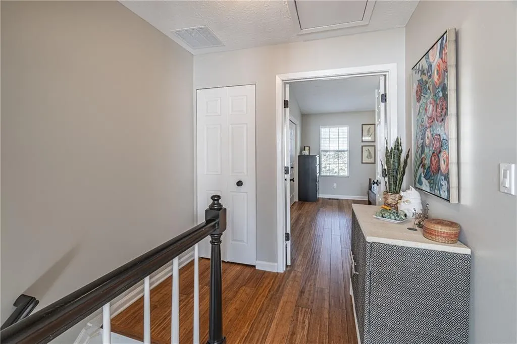 1304 Wedgewood Court, Atlanta, Georgia 30350, 2 Bedrooms Bedrooms, ,2 BathroomsBathrooms,Residential,Sold,1304 Wedgewood Court,7520039