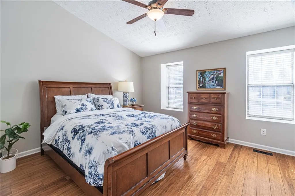 1304 Wedgewood Court, Atlanta, Georgia 30350, 2 Bedrooms Bedrooms, ,2 BathroomsBathrooms,Residential,Sold,1304 Wedgewood Court,7520039