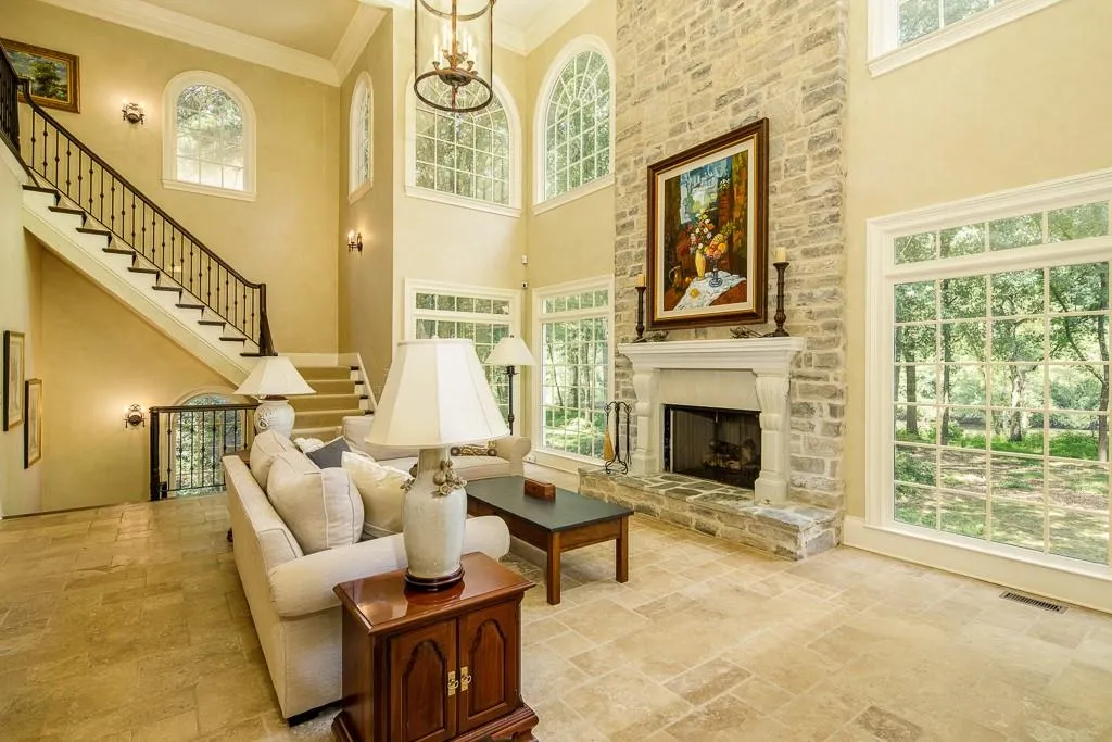 344 Caruso Court, Atlanta, Georgia 30350, 6 Bedrooms Bedrooms, ,6 BathroomsBathrooms,Residential,Sold,344 Caruso Court,6687184