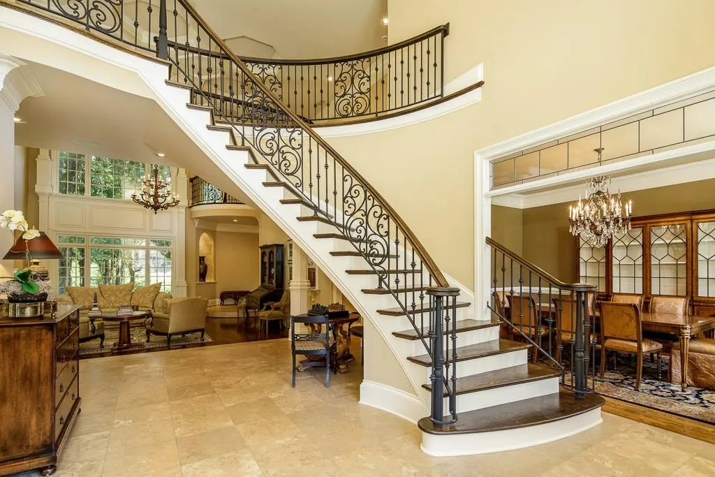 344 Caruso Court, Atlanta, Georgia 30350, 6 Bedrooms Bedrooms, ,6 BathroomsBathrooms,Residential,Sold,344 Caruso Court,6687184