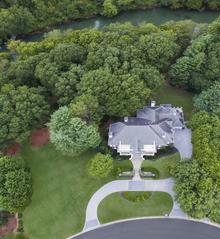 344 Caruso Court, Atlanta, Georgia 30350, 6 Bedrooms Bedrooms, ,6 BathroomsBathrooms,Residential,Sold,344 Caruso Court,6687184