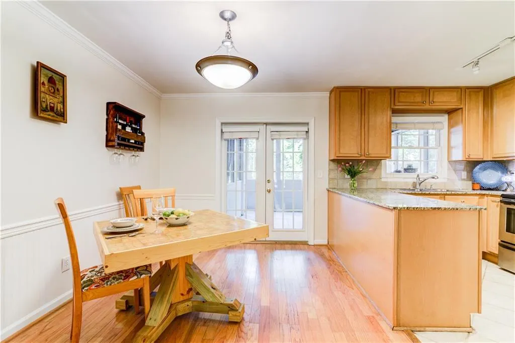 1101 Collier Road Nw Unit P2, Atlanta, Georgia 30318, 2 Bedrooms Bedrooms, ,2 BathroomsBathrooms,Residential,Sold,1101 Collier Road Nw Unit P2,5845703