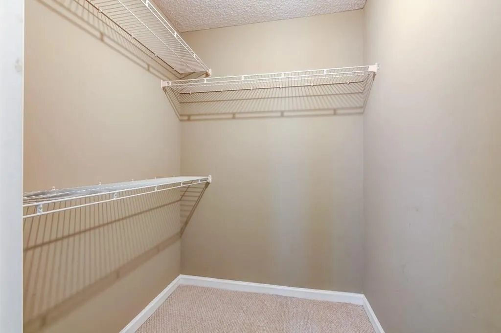 218 Granville Court, Sandy Springs, Georgia 30328, 1 Bedroom Bedrooms, ,1 BathroomBathrooms,Residential,Sold,218 Granville Court,6064787