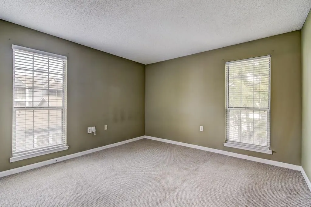 218 Granville Court, Sandy Springs, Georgia 30328, 1 Bedroom Bedrooms, ,1 BathroomBathrooms,Residential,Sold,218 Granville Court,6064787