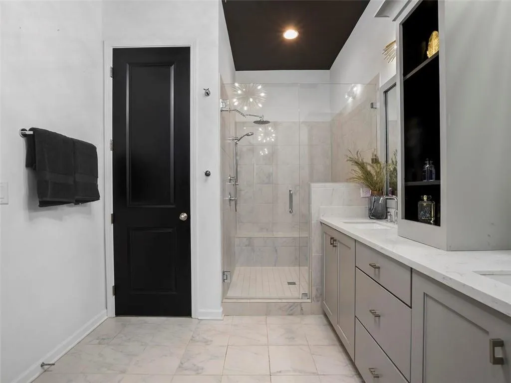 6810 Cadence Boulevard, Sandy Springs, Georgia 30328, 1 Bedroom Bedrooms, ,1 BathroomBathrooms,Residential,Sold,6810 Cadence Boulevard,7416186